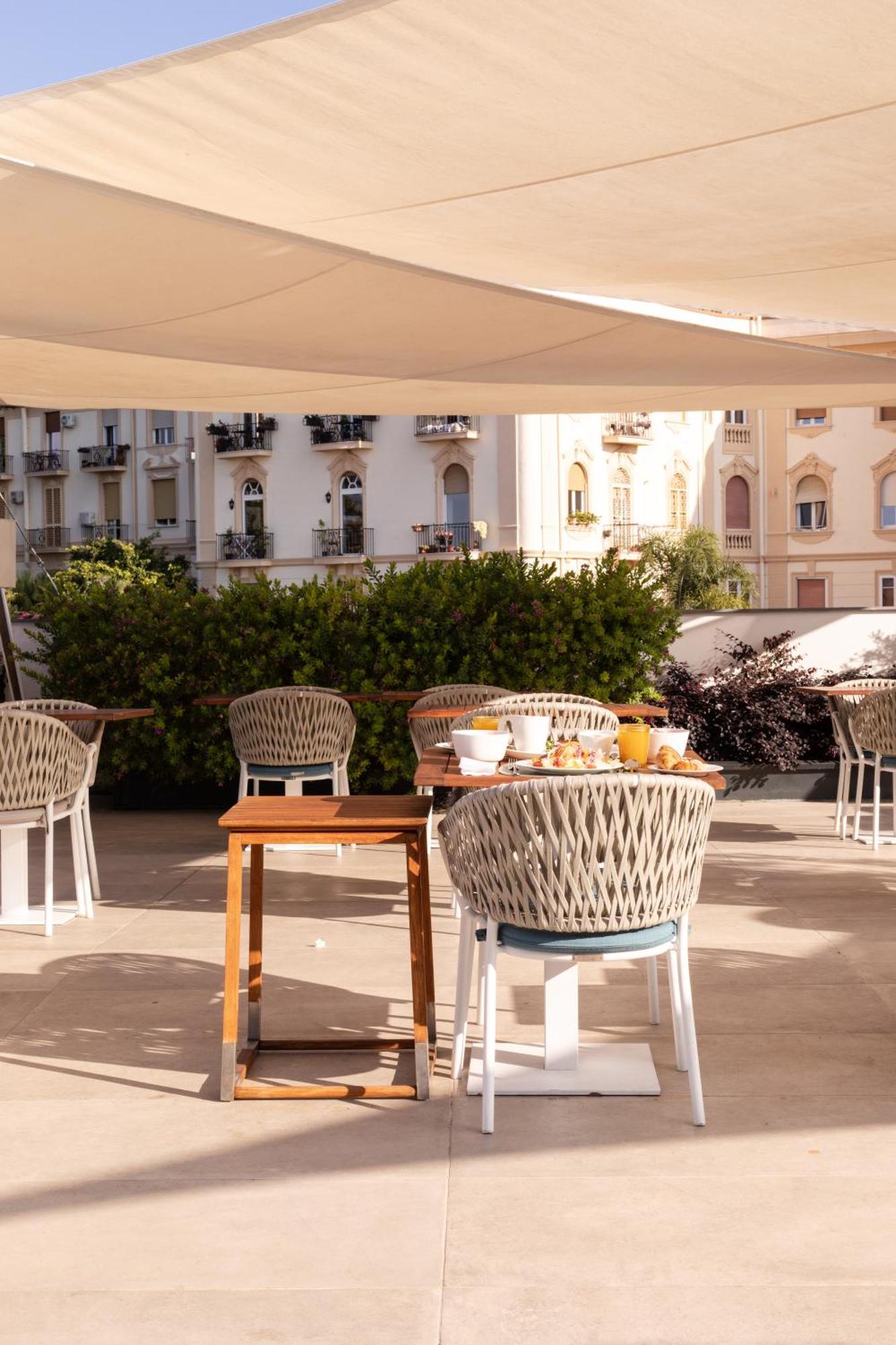 Hotel De Bonart Naples, Curio Collection By Hilton Esterno foto